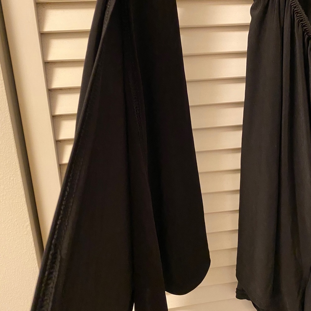 🔥Bohoo stylish romper.🔥🔥🔥🔥 - Picture 8 of 8